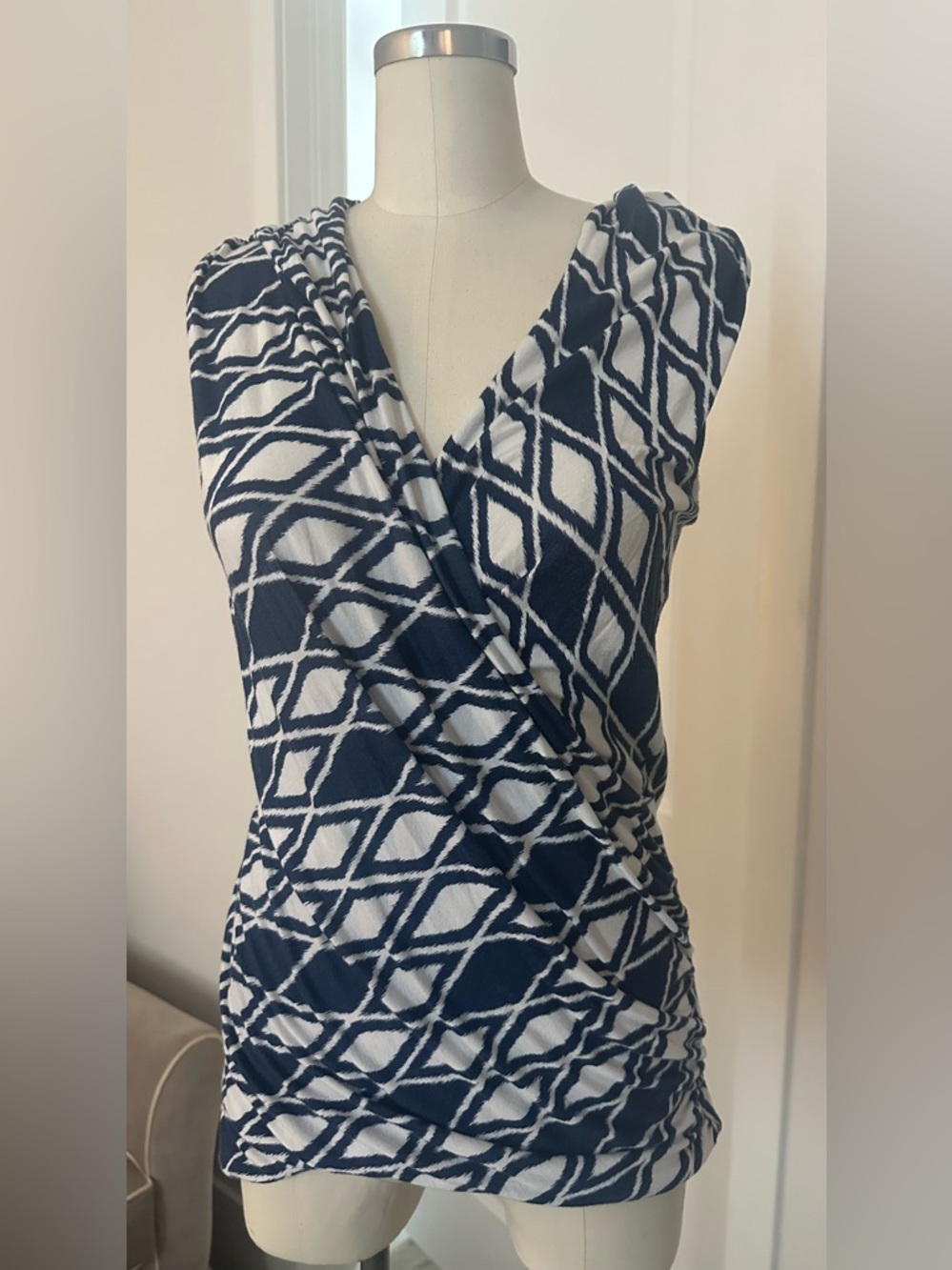 41 Hawthorn Navy and White Ikat-Style Sleeveless Top